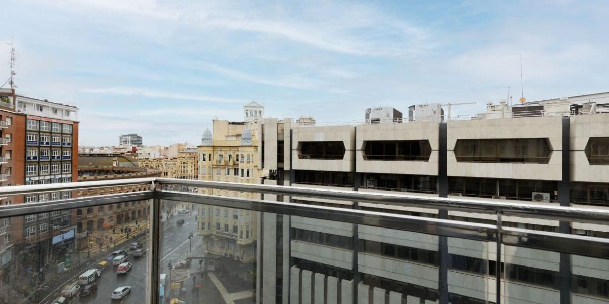 Standard with city views SH Colón Valencia Hotel Standard with city views SH Colón Valencia Hotel