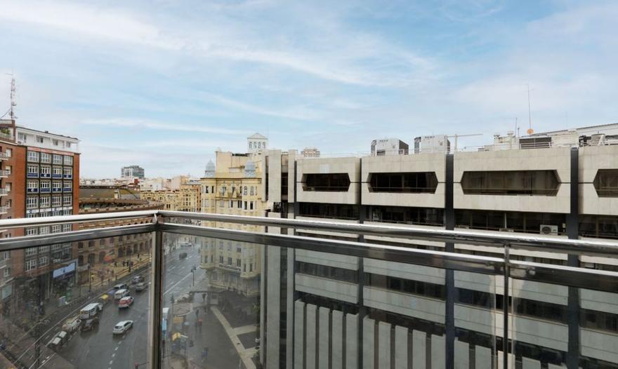 Standard with city views SH Colón Valencia Hotel Standard with city views SH Colón Valencia Hotel